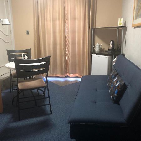 Amplia Habitación tipo Ejecutiva con baño y acceso privados Toluca Exterior foto